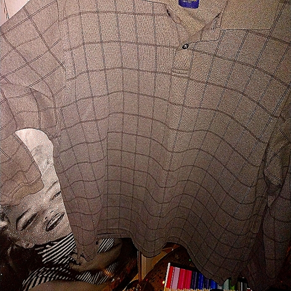 Gray and Green pullover - Picture 2 of 2